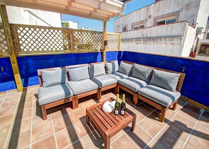 Sanctuary Penthouse By Hello Homes