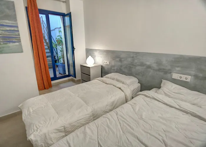 Sanctuary Penthouse By Hello Homes *